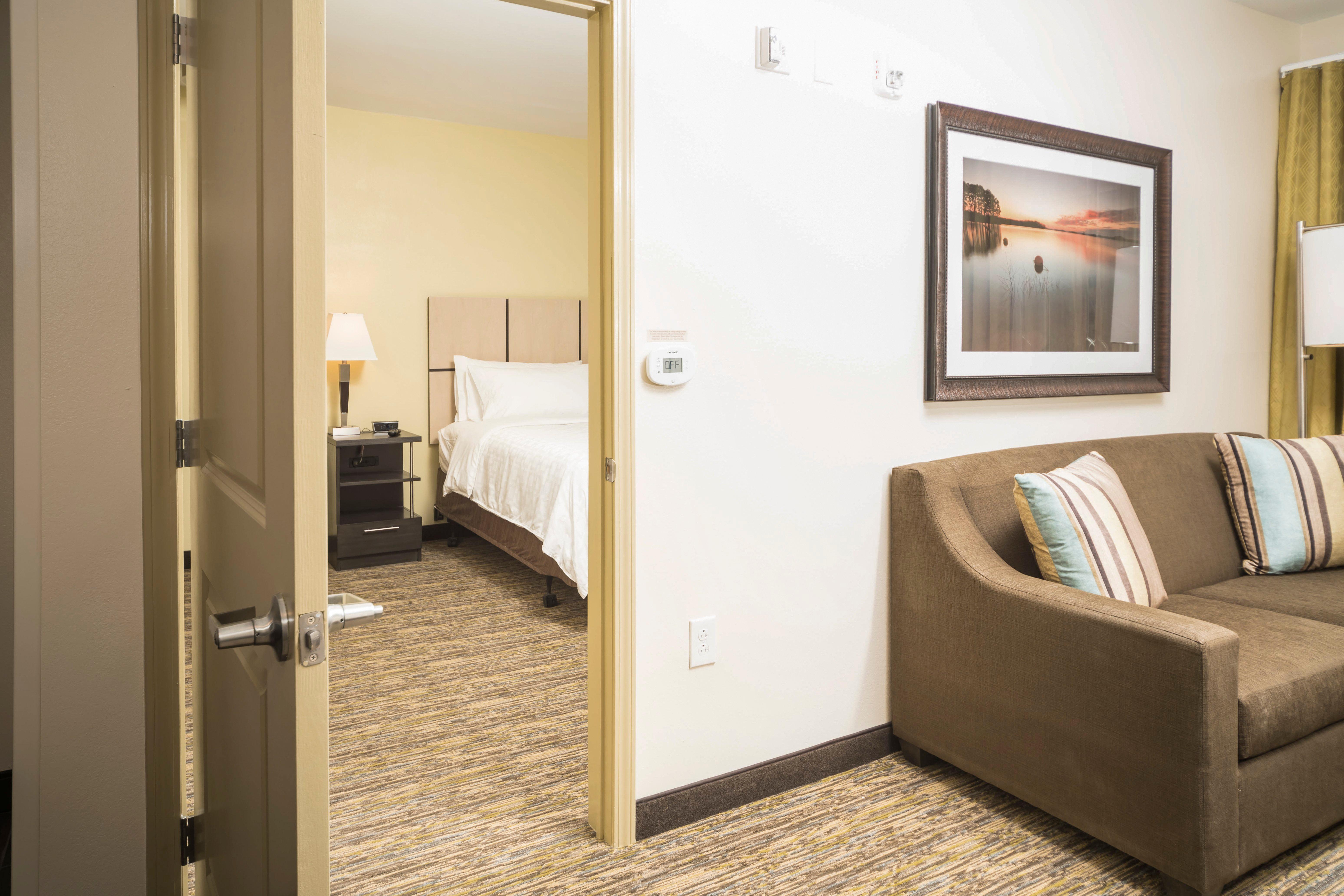 Candlewood Suites - Ft Walton Bch - Hurlburt Area By Ihg Форт-Волтон-Біч Екстер'єр фото